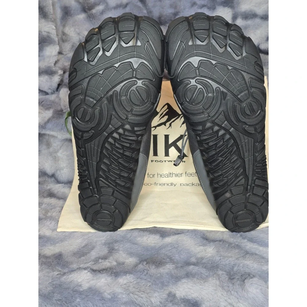 NWT HIKE FOOTWEAR Gray Vindra Flex Water Resistant Barefoot Boots men EU‎ 42/ 9